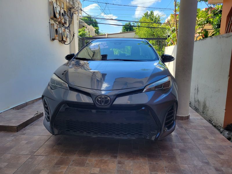 Toyota Corolla • 2018 • 125,000 mi 9