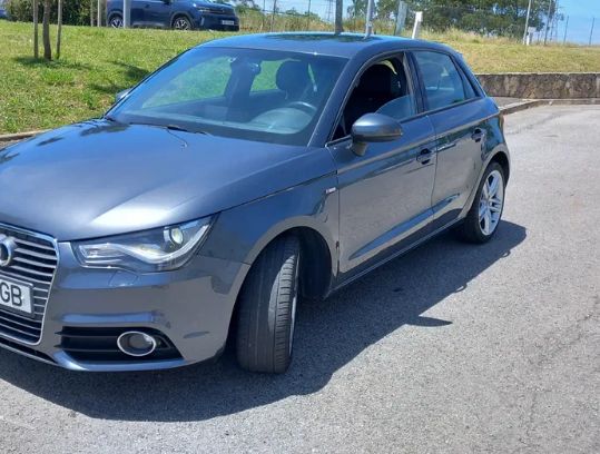 Audi A1 • 2015 • 172,940 km 1