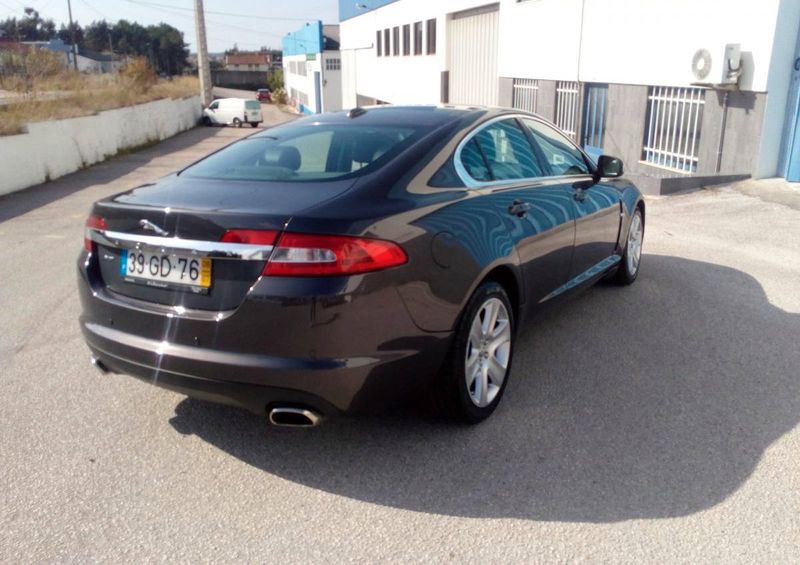 Jaguar X-type Estate • 2008 • 140,000 km 3