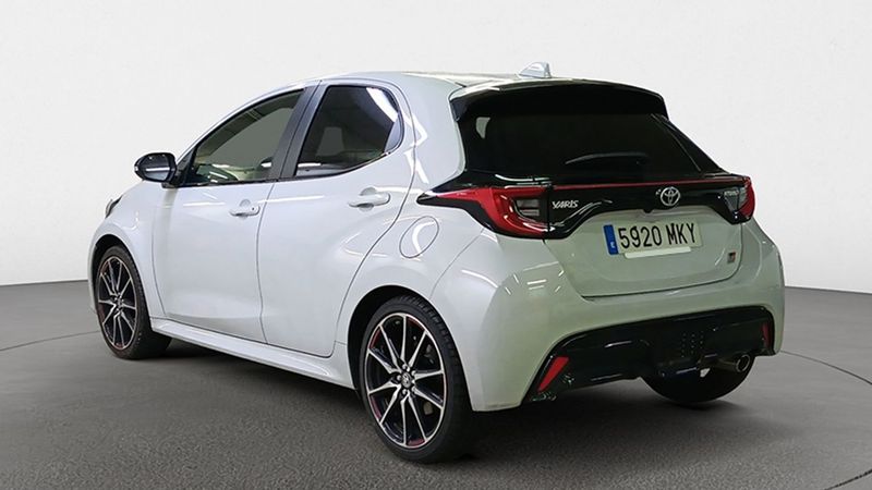 Toyota Yaris • 2023 • 7,088 km 3