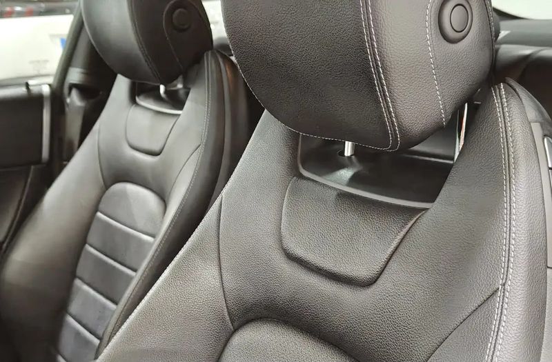 Mercedes-Benz C Sportcoupé • 2019 • 183,790 km 4