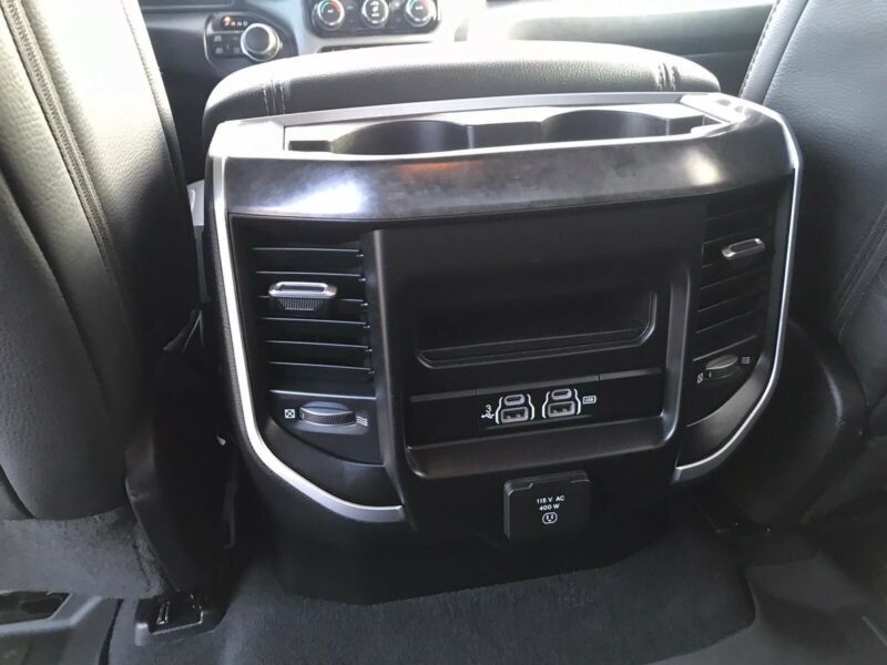 Dodge RAM • 2019 • 62,550 km 7