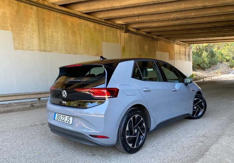 Volkswagen ID.4 • 2022 • 30,300 km 4