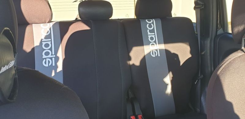 Jeep Cherokee • 2004 • 166,000 km 2