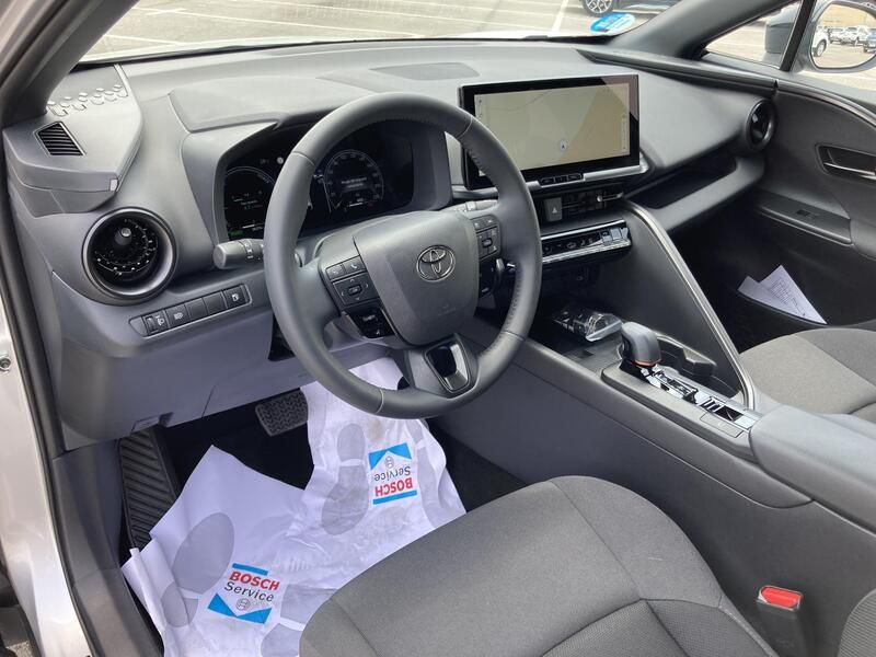 Toyota C-HR • 2024 • 28,374 km 22