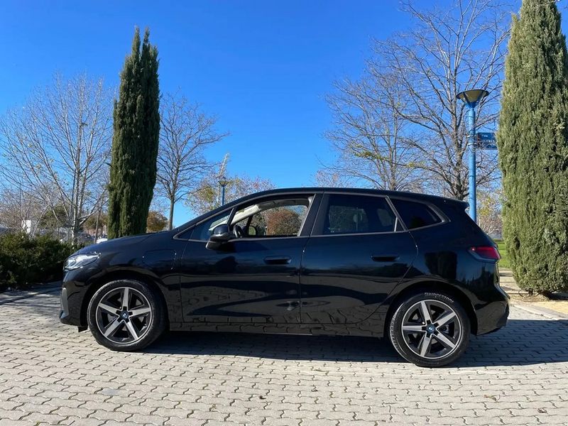 BMW 2 Series • 2023 • 22,000 km 14