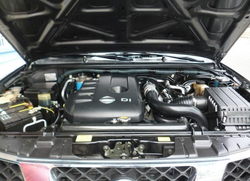 Nissan Navara • 2011 • 152,000 km 4