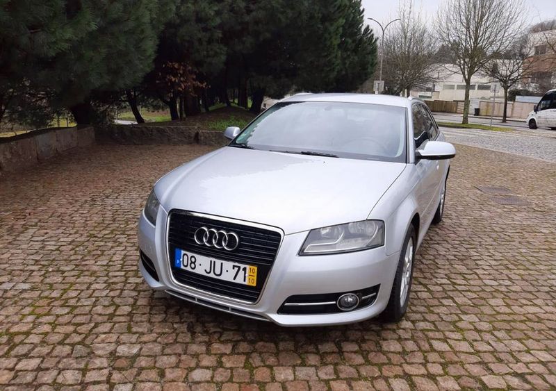 Audi A3 • 2010 • 150,000 km 1