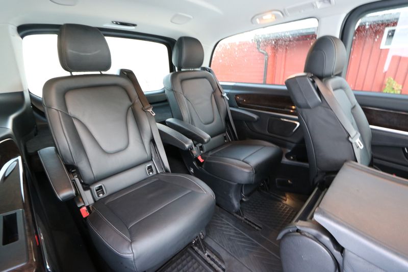 Mercedes-Benz 210 Van • 2015 • 132,000 km 29