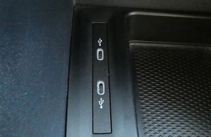 Volkswagen Caddy • 2022 • 22,000 km 13