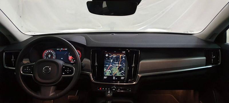 Volvo V90 Cross Country • 2018 • 20,000 km 5