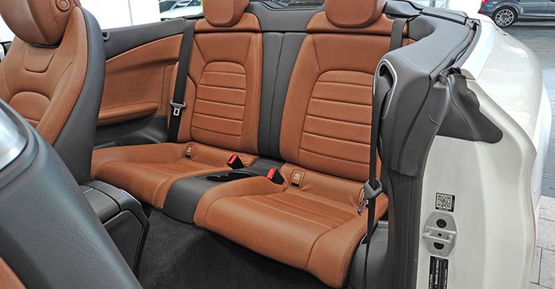 Mercedes-Benz C • 2017 • 106,792 km 4