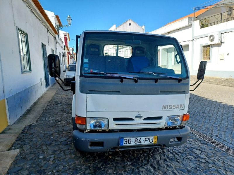 Nissan Cabstar E - T • 2000 • 250,000 km 5