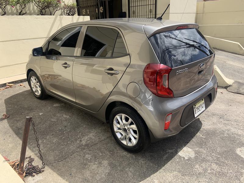 Kia Picanto • 2018 • 45,400 km 10