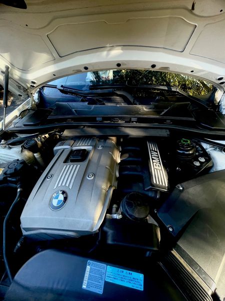 BMW 3 Series • 2008 • 200,000 km 11