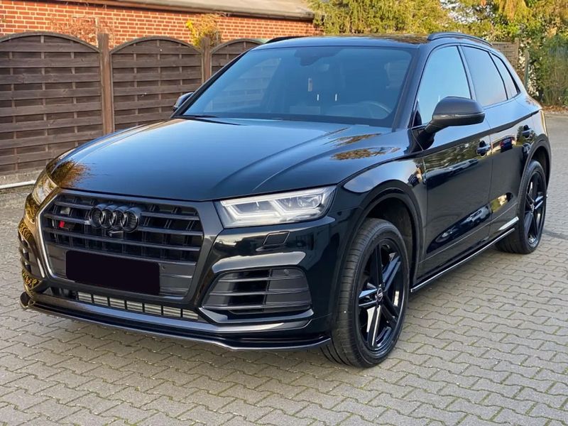 Audi Q5 • 2017 • 86,000 km 1