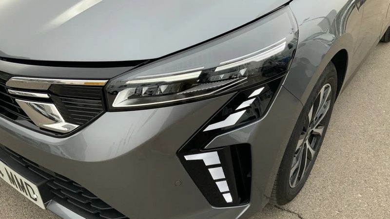 Mitsubishi Colt • 2023 • 9,348 km 8