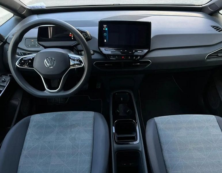 Volkswagen Life • 2021 • 48,000 km 9