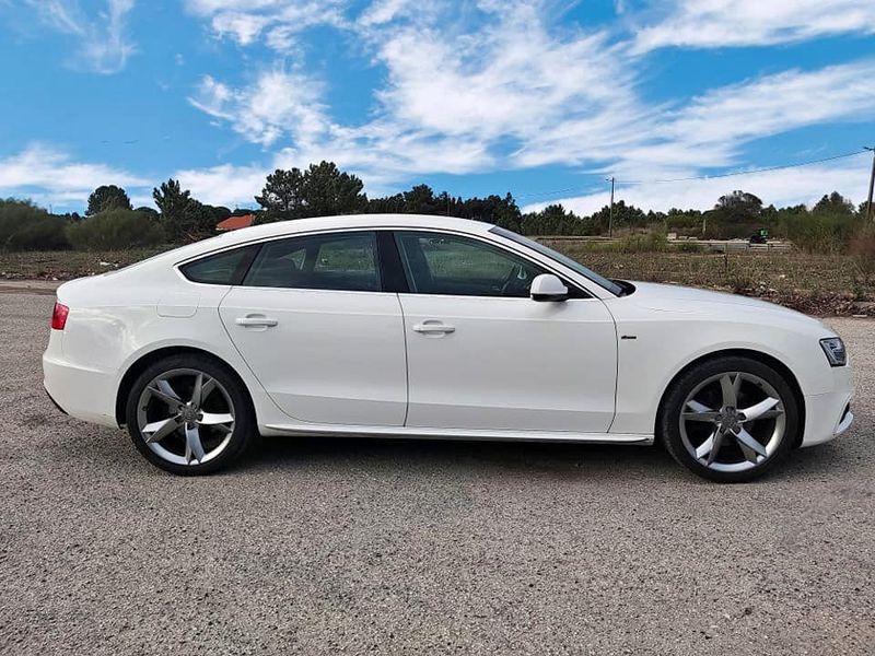 Audi A5 • 2014 • 224,000 km 2