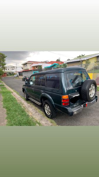 Mitsubishi Pajero • 2000 • 205,263 km 1