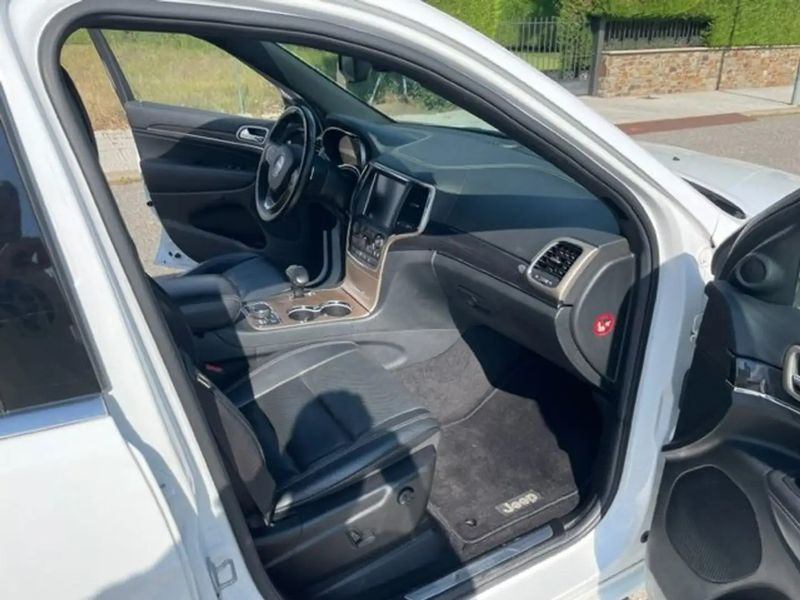 Jeep Grand Cherokee • 2014 • 140,000 km 6