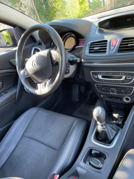 Renault Mégane Coupé • 2009 • 79,000 km 4