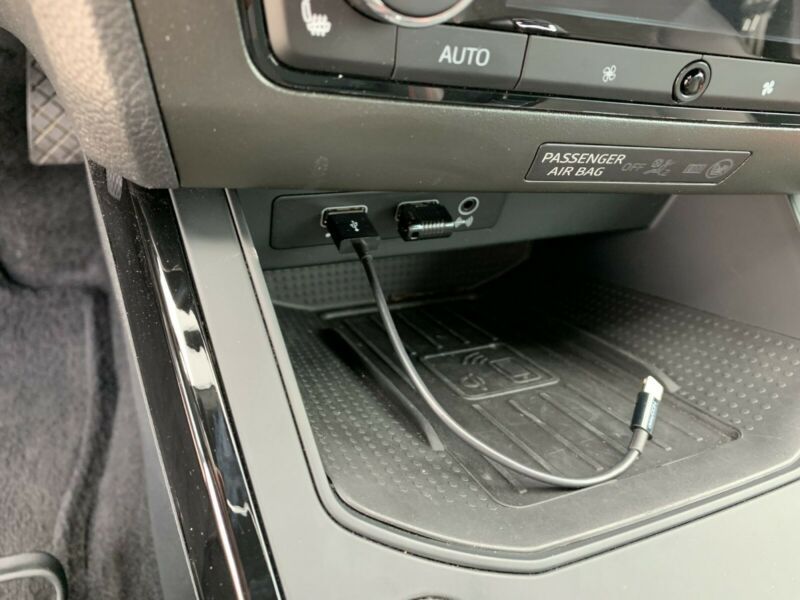 Seat Arosa • 2018 • 30,100 km 13