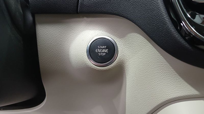 Volvo XC40 • 2022 • 41,043 km 24