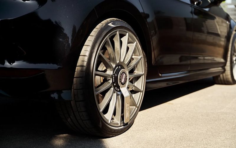 Volkswagen Golf R • 2015 • 187,000 km 2