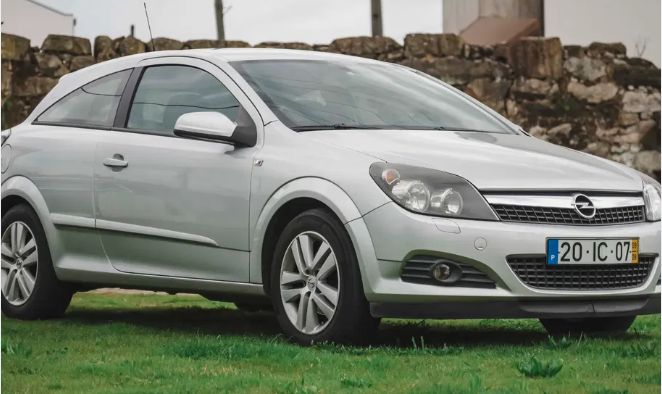 Opel Astra • 2009 • 210,000 km 1