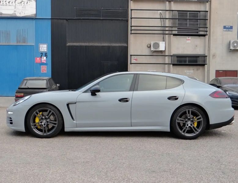 Porsche Panamera • 2013 • 204,500 km 3