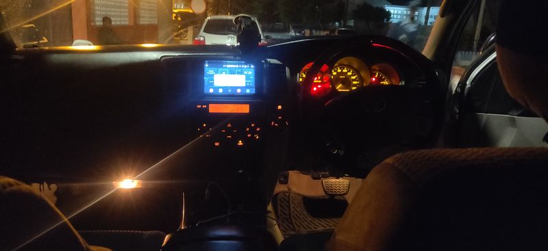 Toyota 4 Runner Limited • 2003 • 200,000 km 2