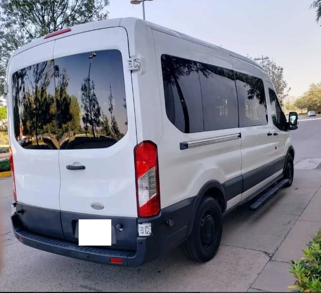 Ford Transit • 2015 • 100,000 km 4