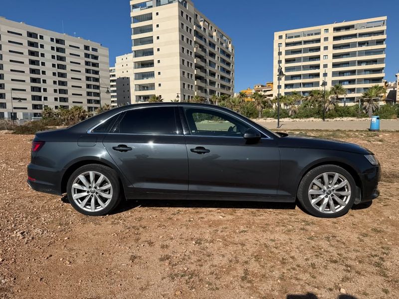 Audi A4 • 2019 • 105,000 km 5