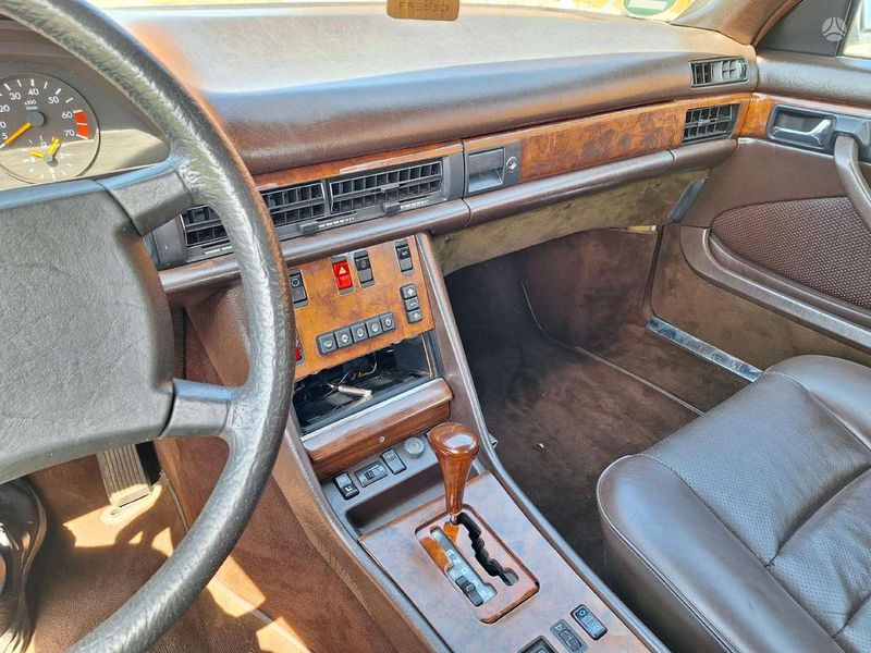 Mercedes-Benz 500 - 600 SEC Coupé • 1986 • 240,000 km 16