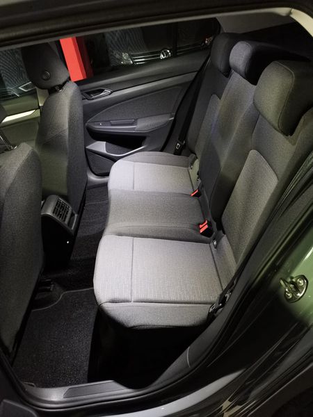 Volkswagen Golf • 2020 • 15,000 km 17