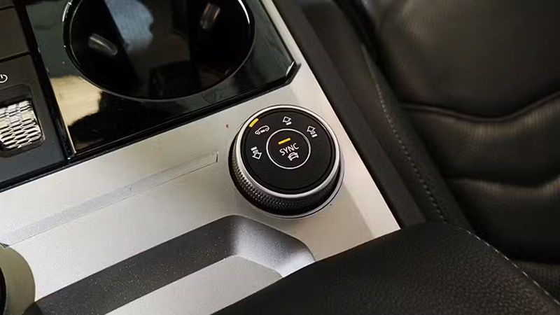 Volkswagen Touareg • 2019 • 94,801 km 23