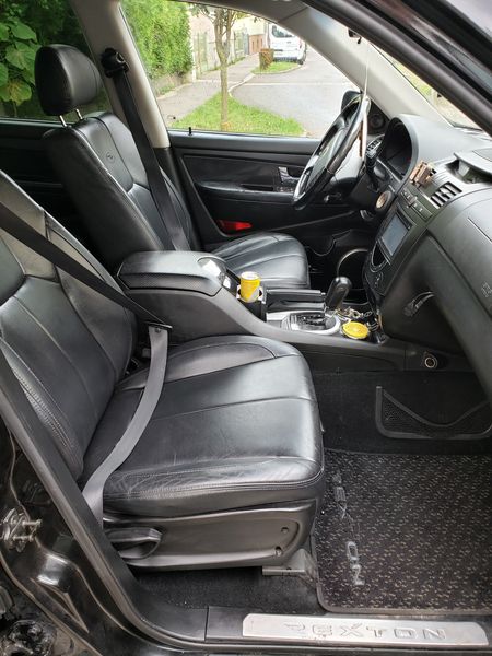 Ssangyong Rexton • 2010 • 237,199 km 8