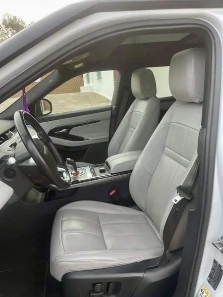 Land Rover Range Rover Evoque • 2019 • 56,000 km 13