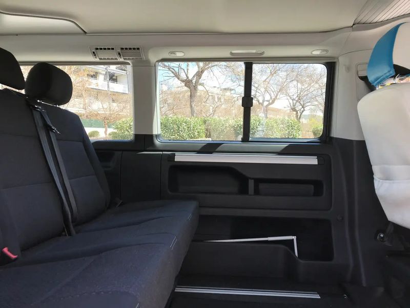 Volkswagen California • 2017 • 114,000 km 5