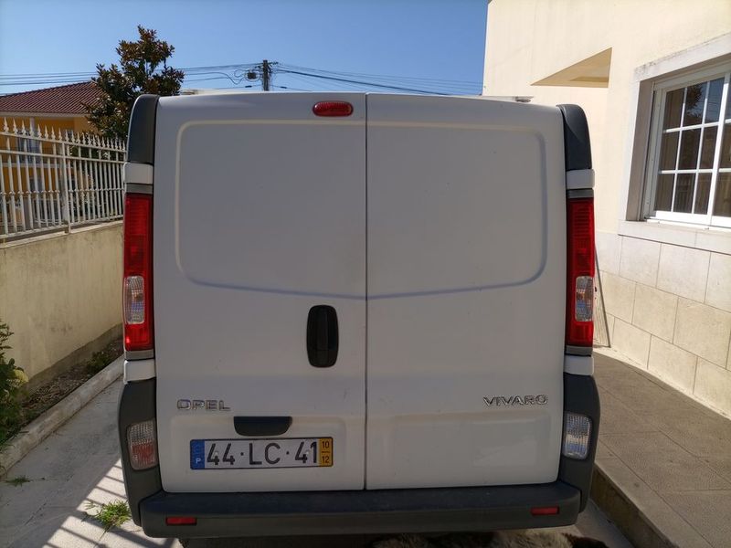 Opel Vivaro • 2010 • 315,000 km 5