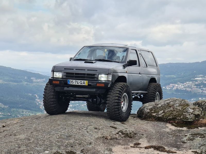 Nissan Terrano • 1992 • 40,000 km 3