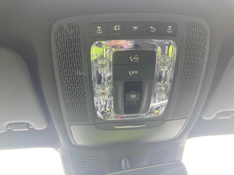 Mercedes-Benz GLB-Class • 2020 • 98,455 km 39