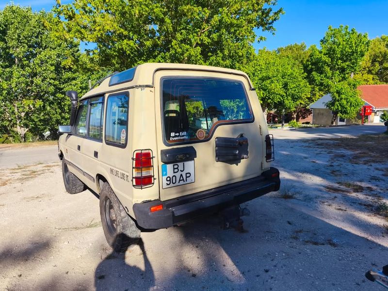 Land Rover Discovery • 1992 • 98,000 km 6