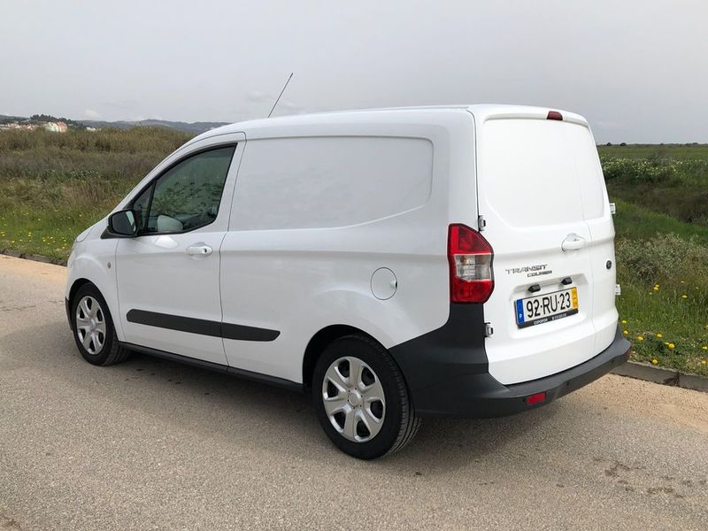 Ford Transit • 2016 • 89,000 km 2