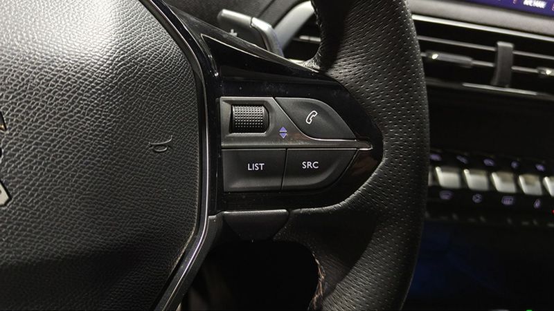 Peugeot 3008 • 2017 • 87,025 km 24