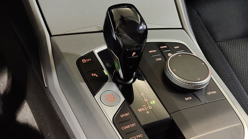 BMW 3 Series • 2021 • 62,356 km 7