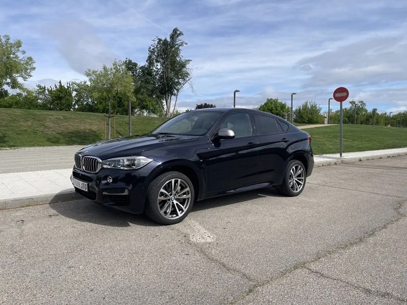 BMW X6 • 2016 • 89,000 km 1