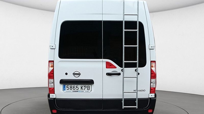 Nissan NV400 • 2018 • 28,450 km 20