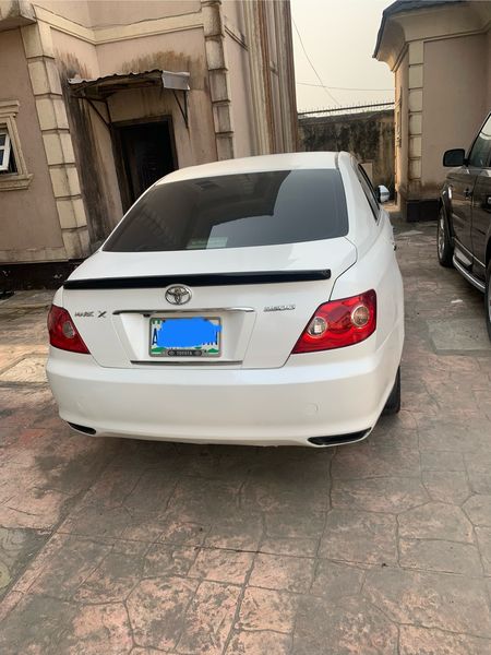 Toyota Matrix • 2006 • 105,000 km 5